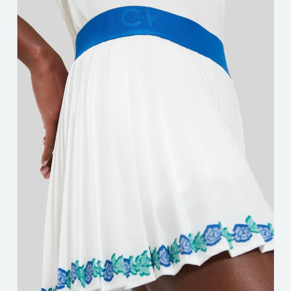 Tuckernuck Retro Paisley 14 Inch Performance Jersey Lexi Tennis Skirt